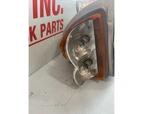 PETERBILT 367 Headlamp Assembly