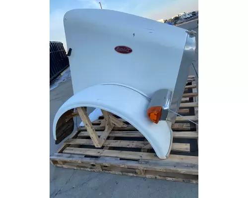 PETERBILT 367 Hood