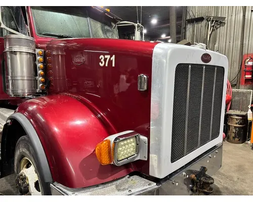PETERBILT 367 Hood