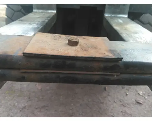 PETERBILT 367 LEAF SPRING, FRONT