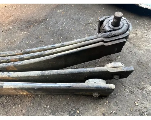 PETERBILT 367 Leaf Spring, Rear