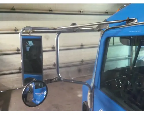 PETERBILT 367 MIRROR ASSEMBLY CABDOOR