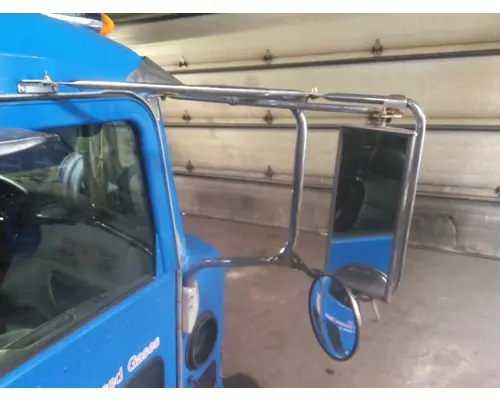 PETERBILT 367 MIRROR ASSEMBLY CABDOOR