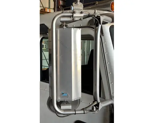 PETERBILT 367 MIRROR ASSEMBLY CABDOOR
