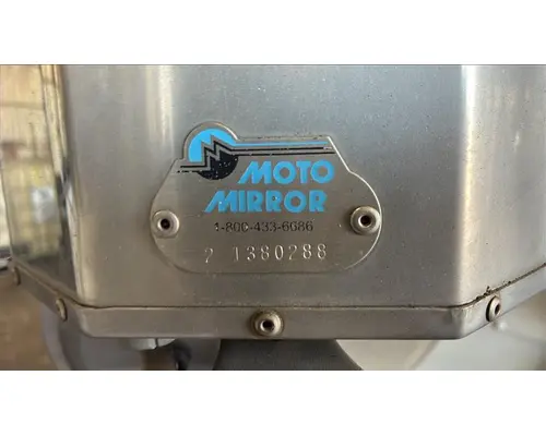 PETERBILT 367 MIRROR ASSEMBLY CABDOOR