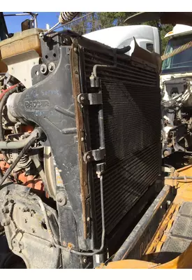 PETERBILT 367 Radiator