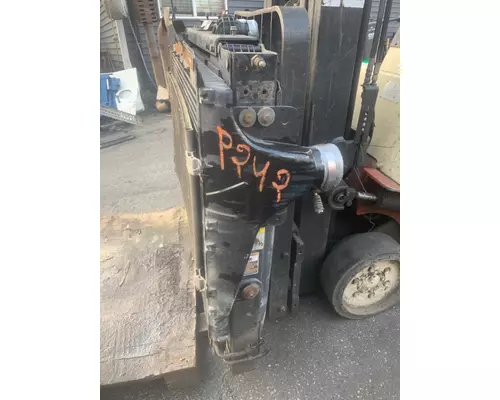 PETERBILT 367 Radiator