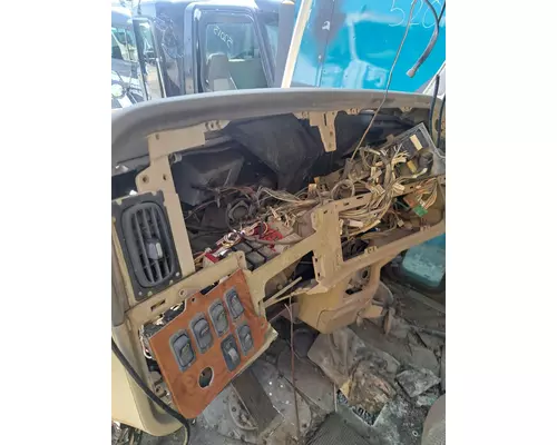 PETERBILT 373 Cab Mount