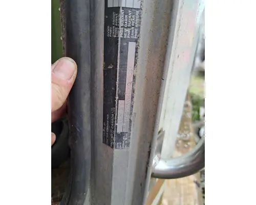 PETERBILT 375 Cab Mount