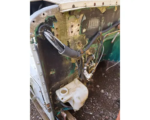 PETERBILT 375 Cab Mount