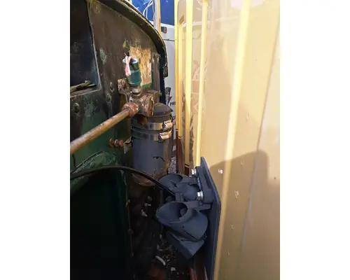 PETERBILT 375 Cab Mount