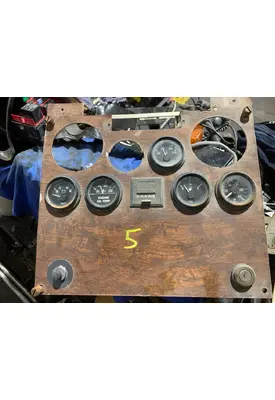 PETERBILT 375 Dash Panel