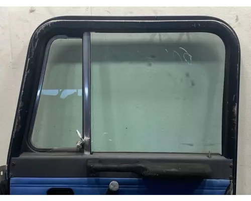 PETERBILT 375 Door Assembly, Front