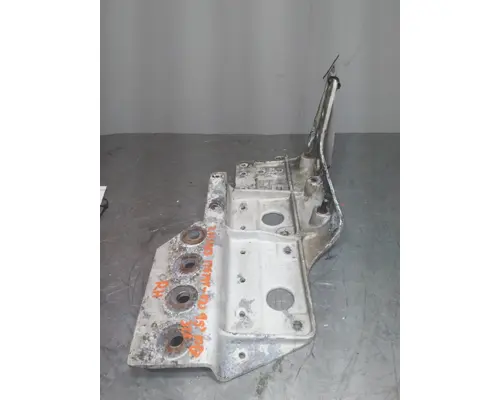 PETERBILT 375 HOOD BRACKET