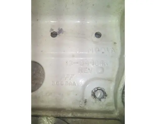 PETERBILT 375 HOOD BRACKET