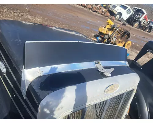 PETERBILT 375 Hood