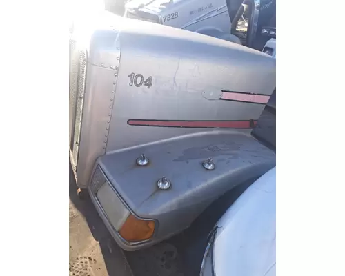 PETERBILT 375 Hood