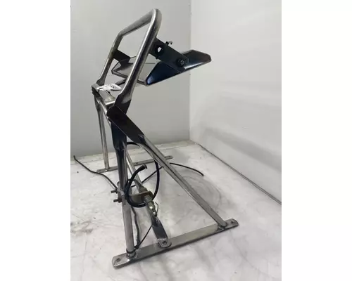 PETERBILT 375 Mirror (Side View)