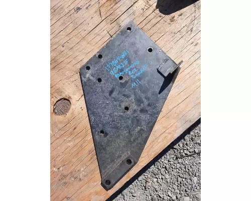 PETERBILT 375 POWERNET DISTRIBUTION BOX (PNDB)