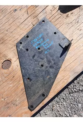 PETERBILT 375 POWERNET DISTRIBUTION BOX (PNDB)