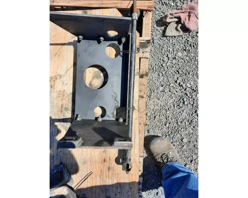 PETERBILT 375 RADIATOR BRACKET