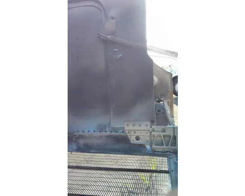 PETERBILT 377 1985-1997 HOOD