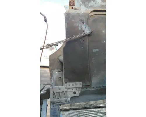 PETERBILT 377 1985-1997 HOOD