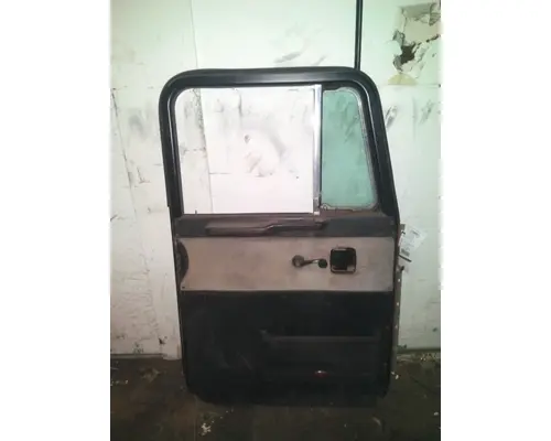 PETERBILT 377 1986-2000 DOOR ASSEMBLY, FRONT