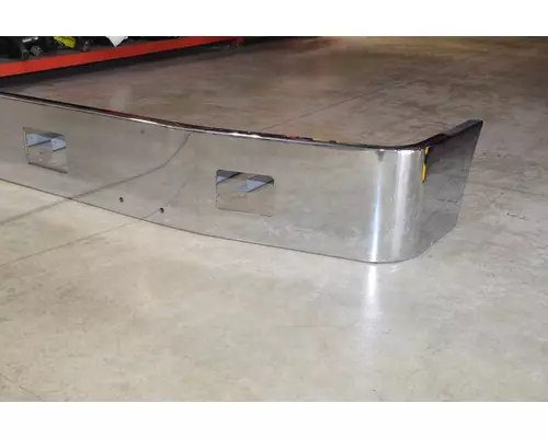 PETERBILT 377 AE Bumper Assembly, Front