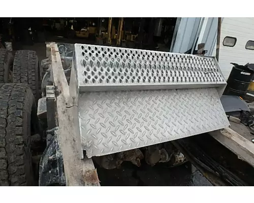PETERBILT 377 Battery Tray
