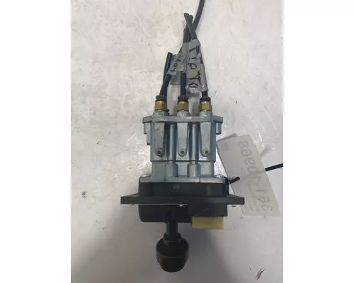 PETERBILT 377 Brake Proportioning Valve