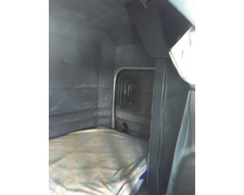 PETERBILT 377 CAB