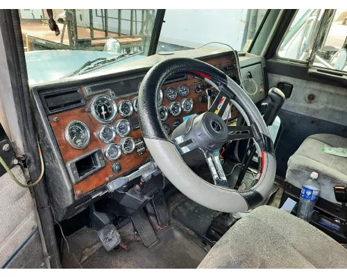 PETERBILT 377 CAB
