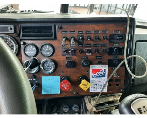 PETERBILT 377 CAB