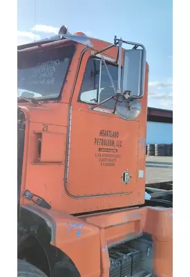 PETERBILT 377 CAB