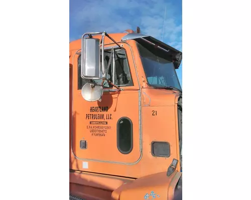 PETERBILT 377 CAB