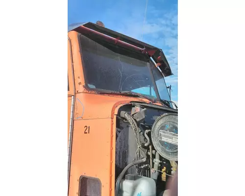 PETERBILT 377 CAB