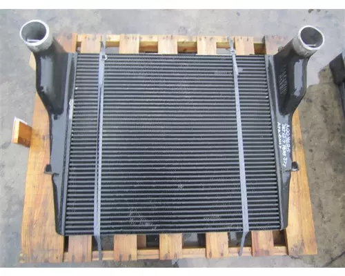 PETERBILT 377 CHARGE AIR COOLER (ATAAC)