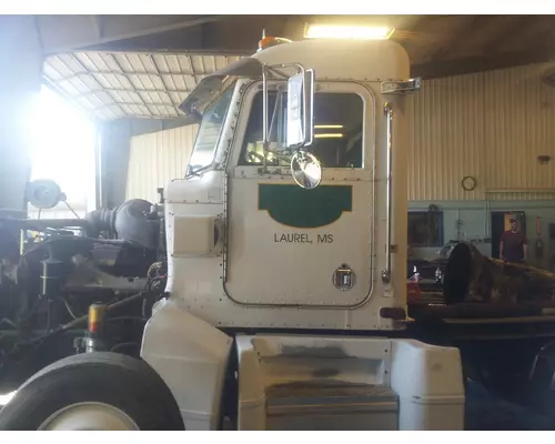 PETERBILT 377 Cab Assembly