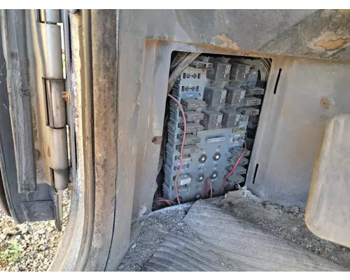 PETERBILT 377 Cab Mount