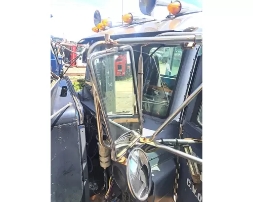 PETERBILT 377 Cab Mount