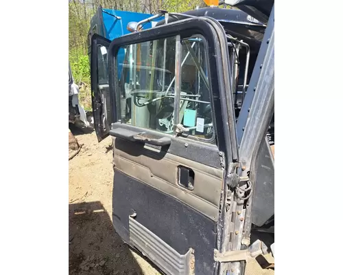 PETERBILT 377 Cab Mount