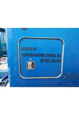 PETERBILT 377 DOOR, COMPARTMENT