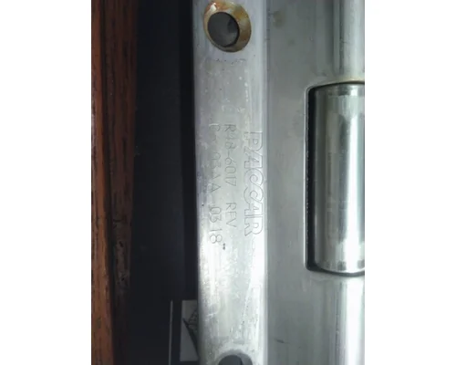 PETERBILT 377 DOOR HINGE