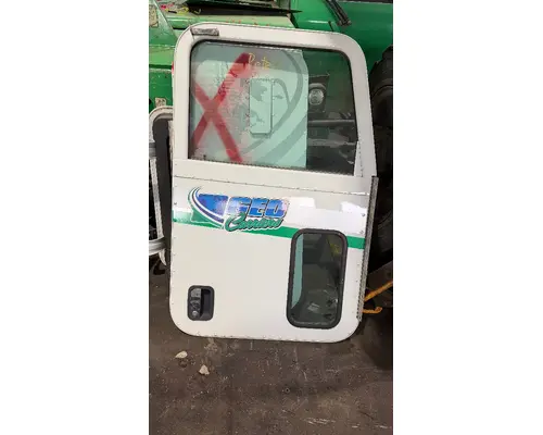 PETERBILT 377 Door Assembly, Front