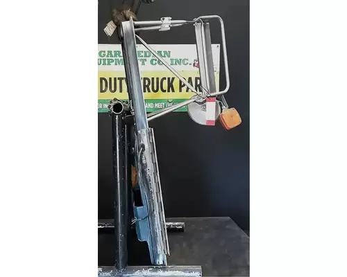 PETERBILT 377 Door Assembly, Front