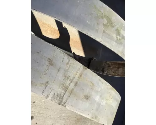 PETERBILT 377 FUEL TANK STRAP