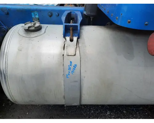 PETERBILT 377 FUEL TANK STRAP