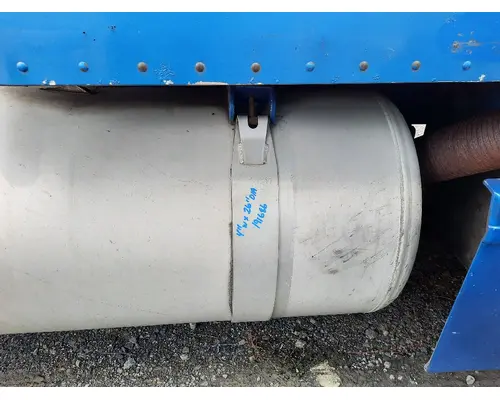 PETERBILT 377 FUEL TANK STRAP