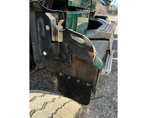 PETERBILT 377 Fender